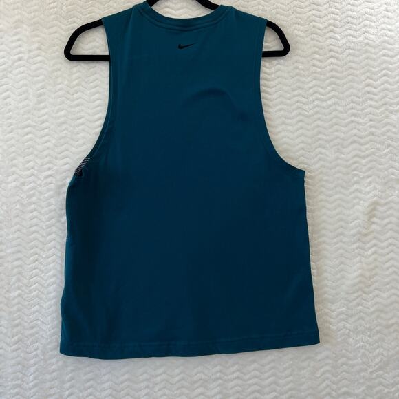 Nike Muscle Tank Womens Small Teal Center Swoosh Top Athleisure The Nike Tee - Picture 3 of 11
